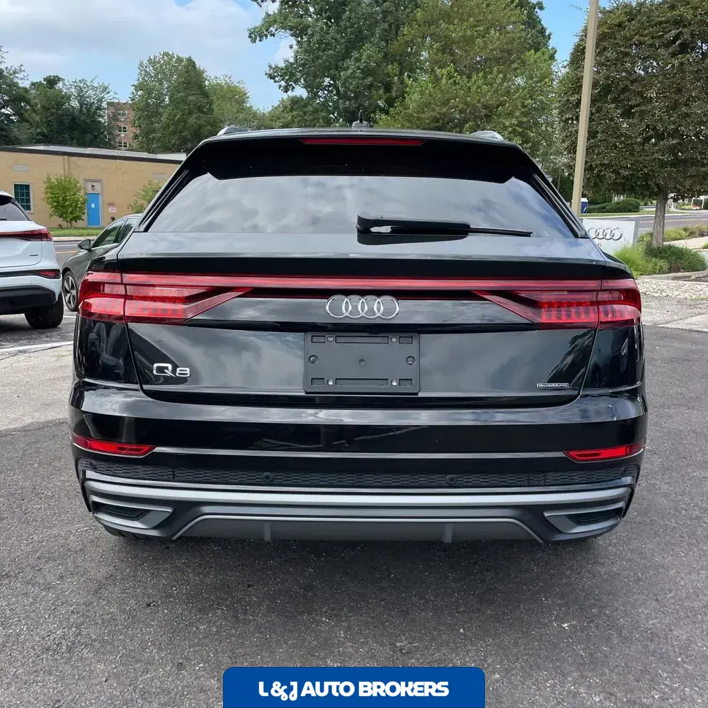 2023 Audi Q8 Premium Plus 55 TFSI