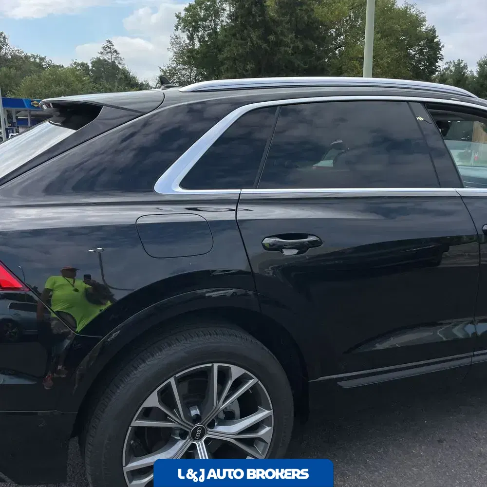 2023 Audi Q8 Premium Plus 55 TFSI