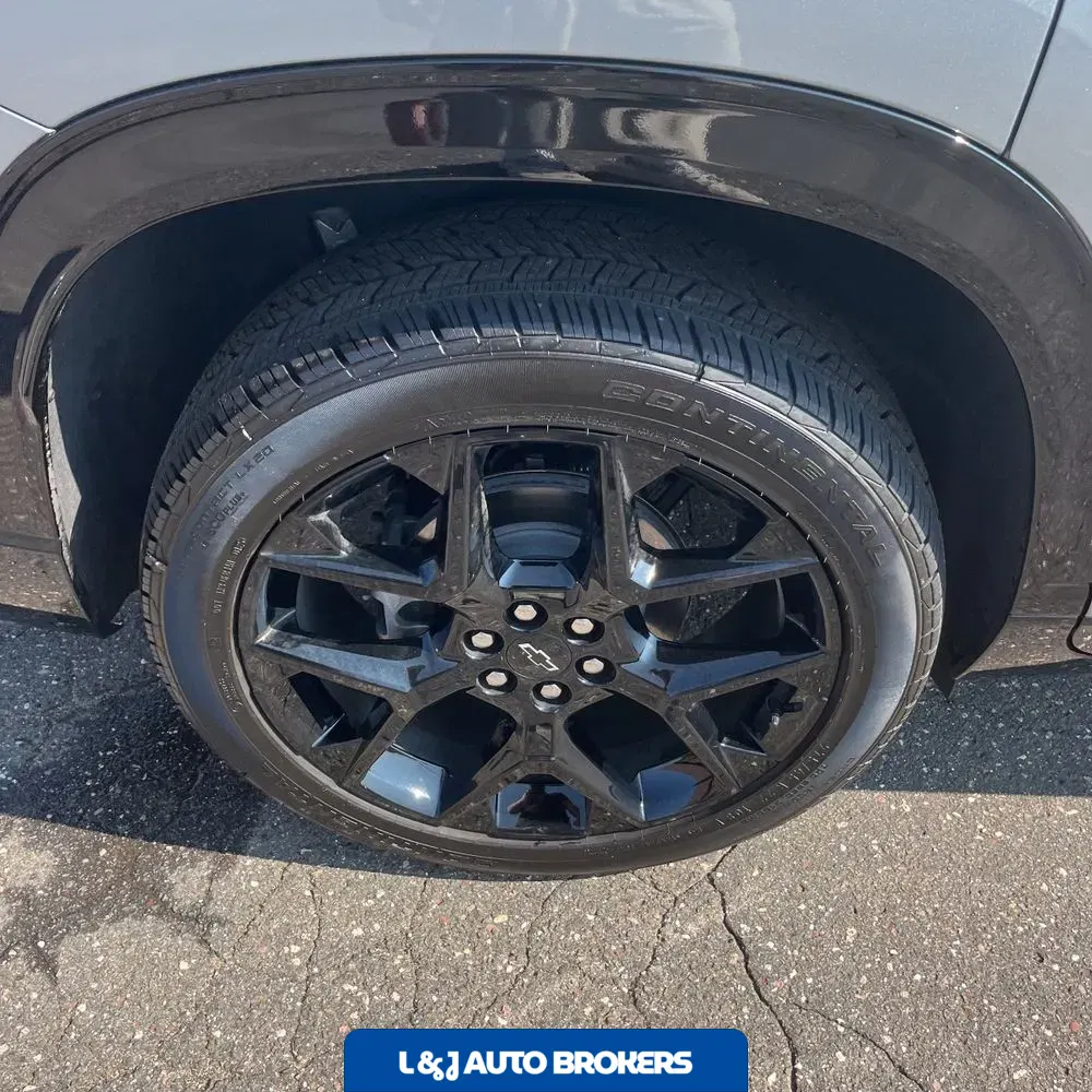 2025 Chevrolet Traverse RS
