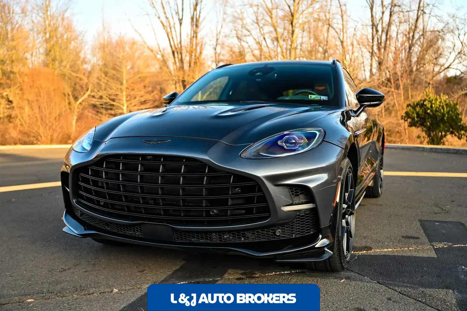 2023 Aston Martin DBX707