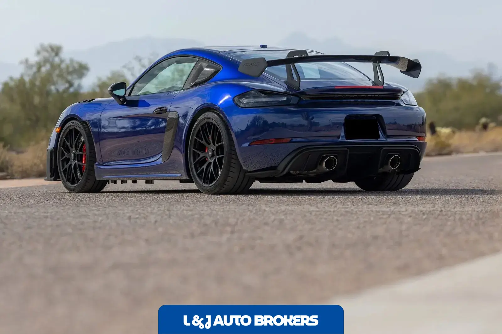 2023 Porsche 718 Cayman GT4 RS Weissach