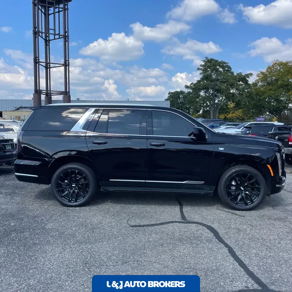 2025 Cadillac Escalade Premium Luxury