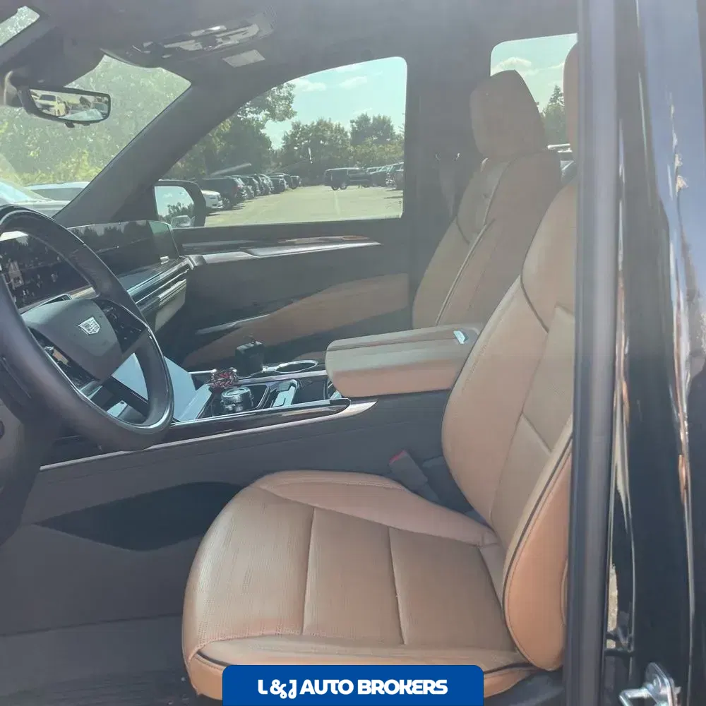 2025 Cadillac Escalade Premium Luxury
