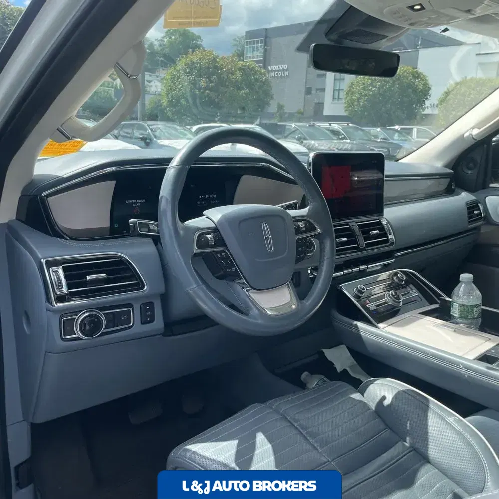 2021 Lincoln Navigator L Black Label