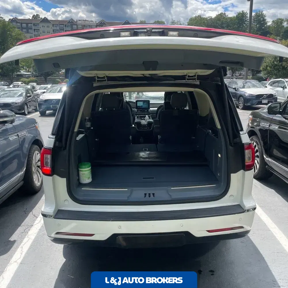 2021 Lincoln Navigator L Black Label