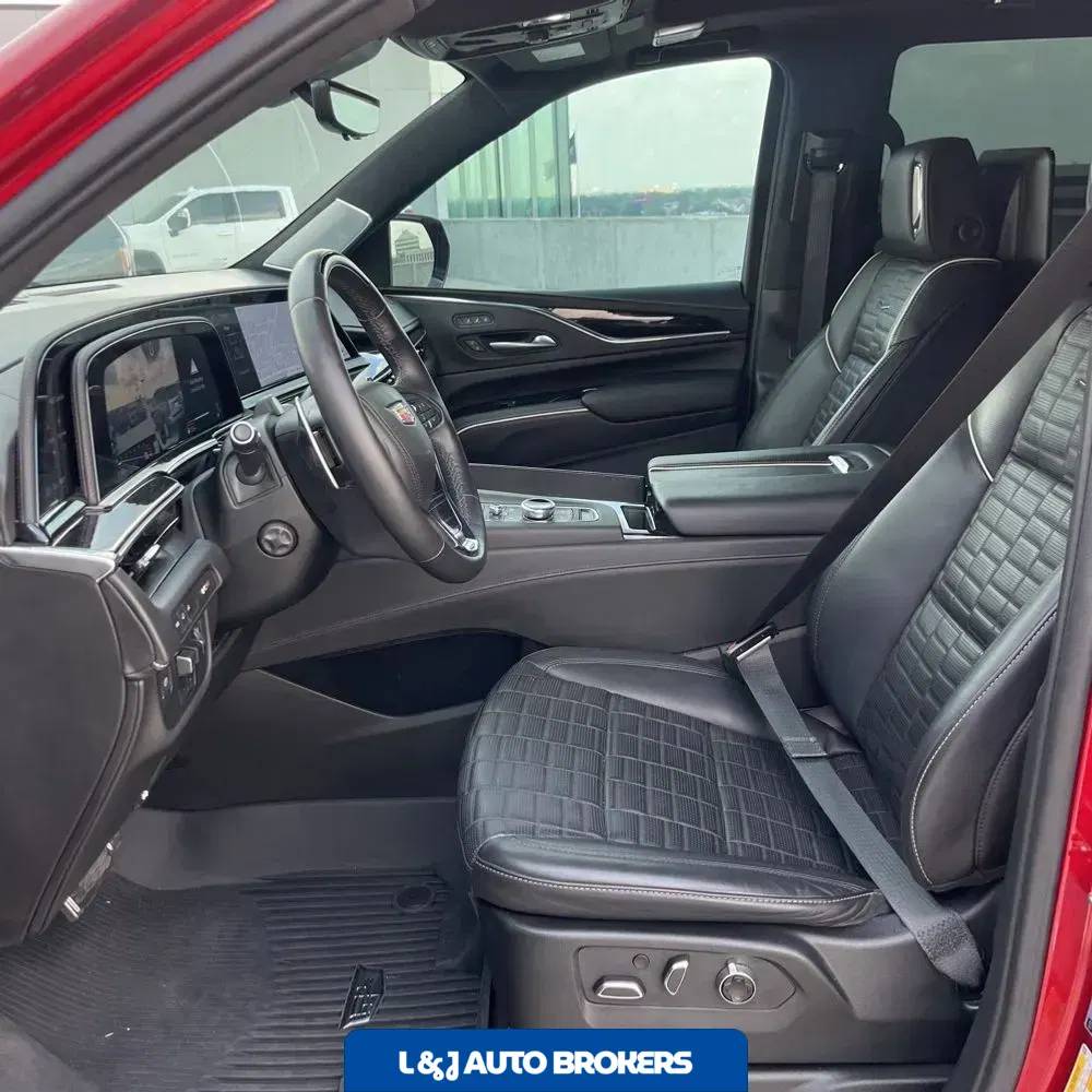 2023 Cadillac Escalade-V Base