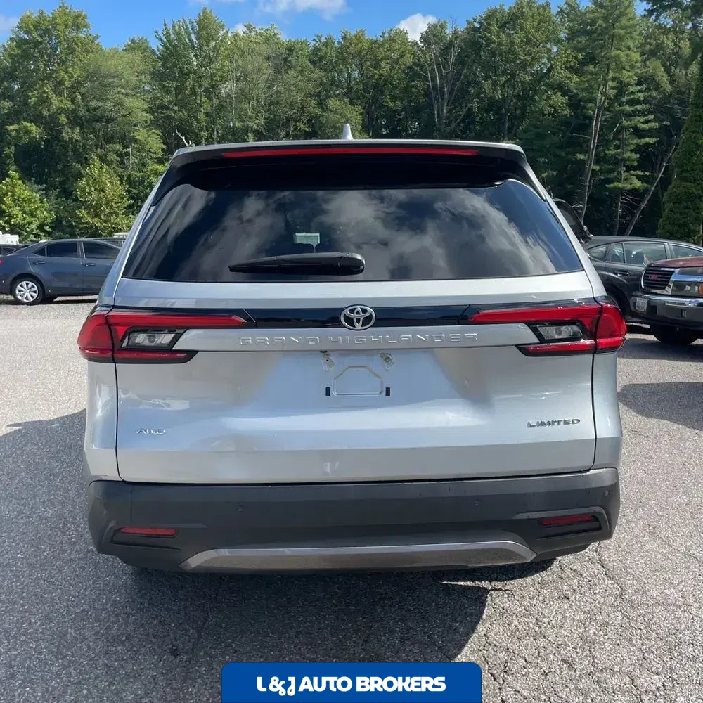 2024 Toyota Grand Highlander Limited