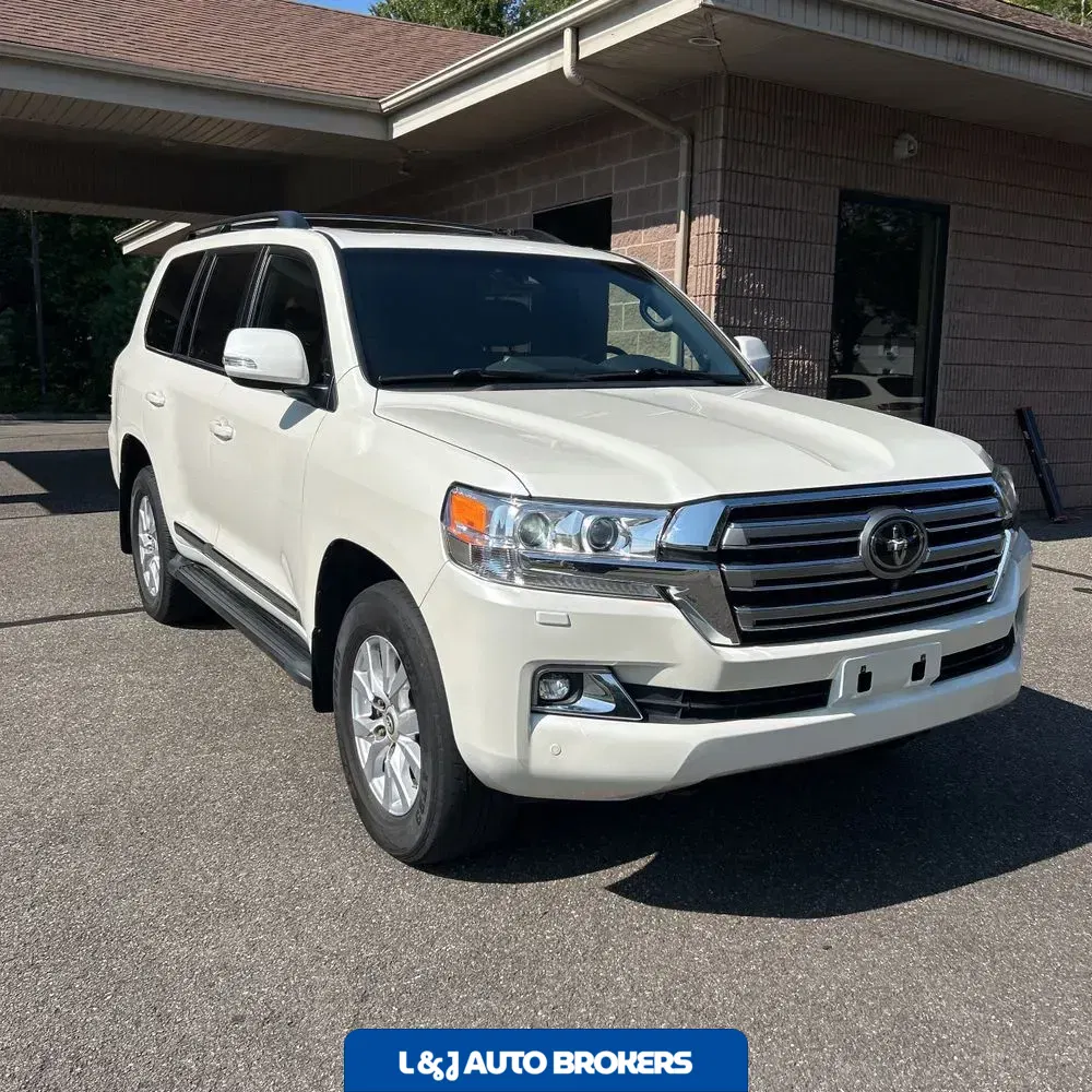 2019 Toyota Land Cruiser Base