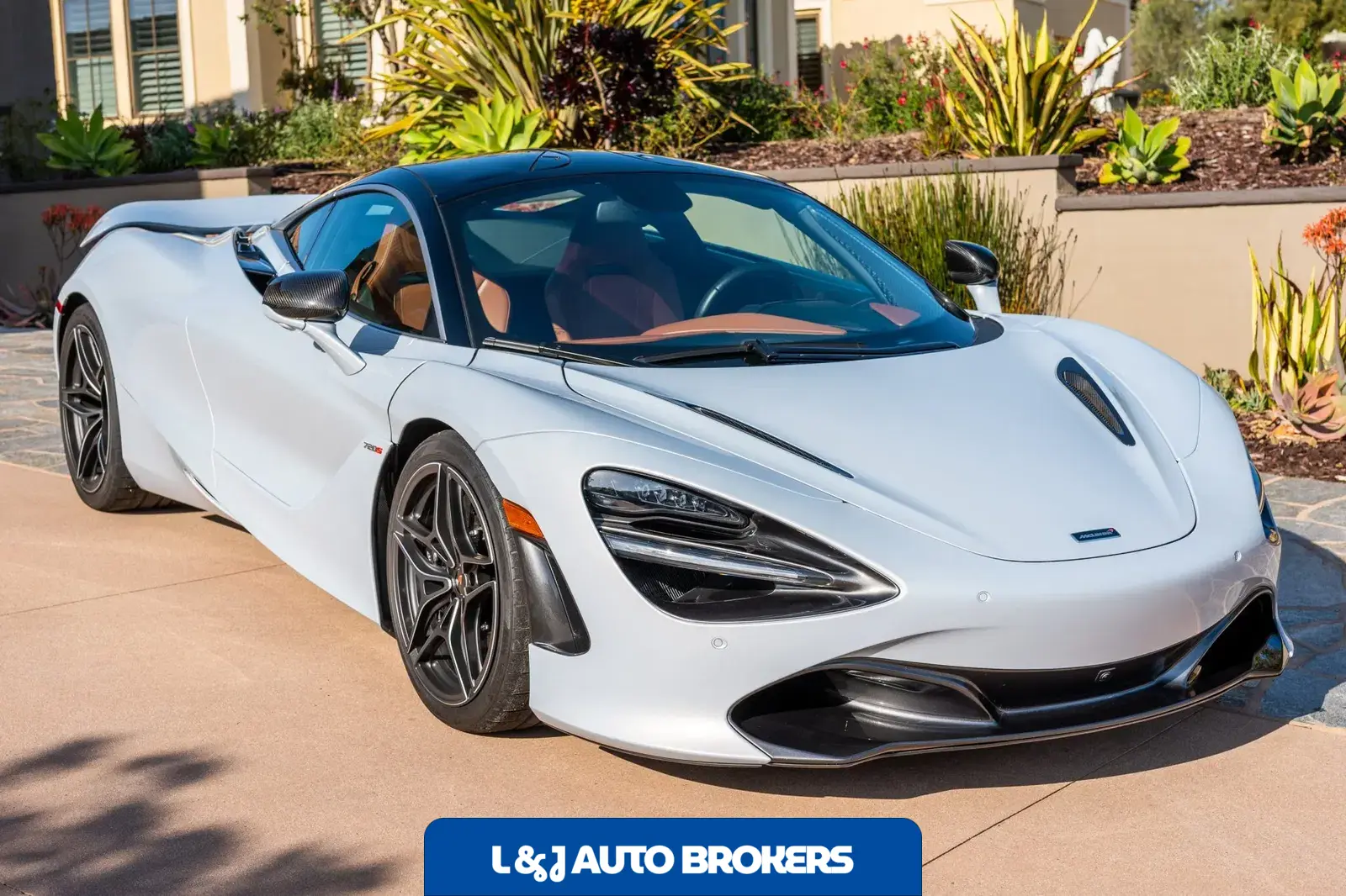 2018 McLaren 720S Launch Edition