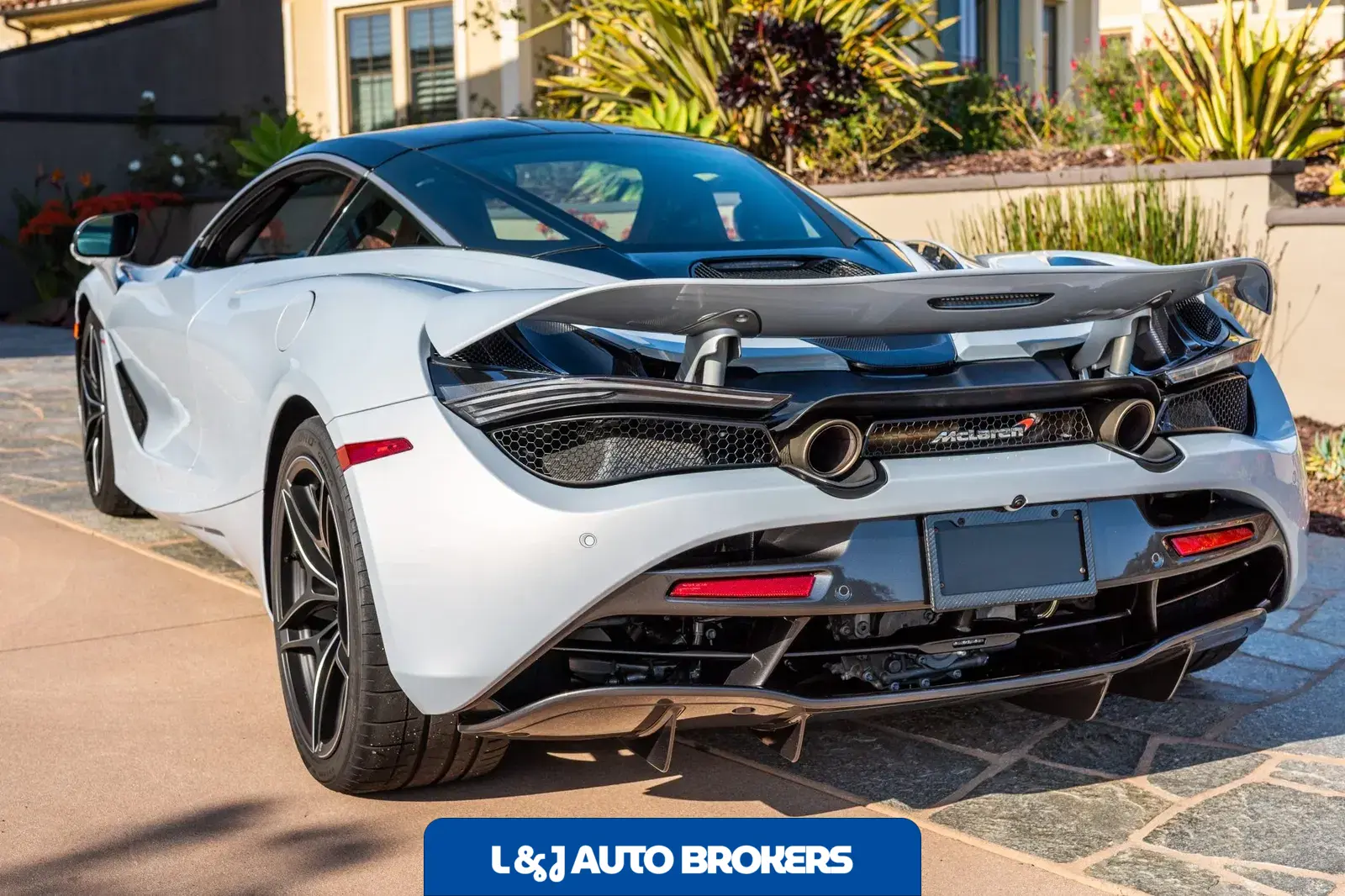 2018 McLaren 720S Launch Edition