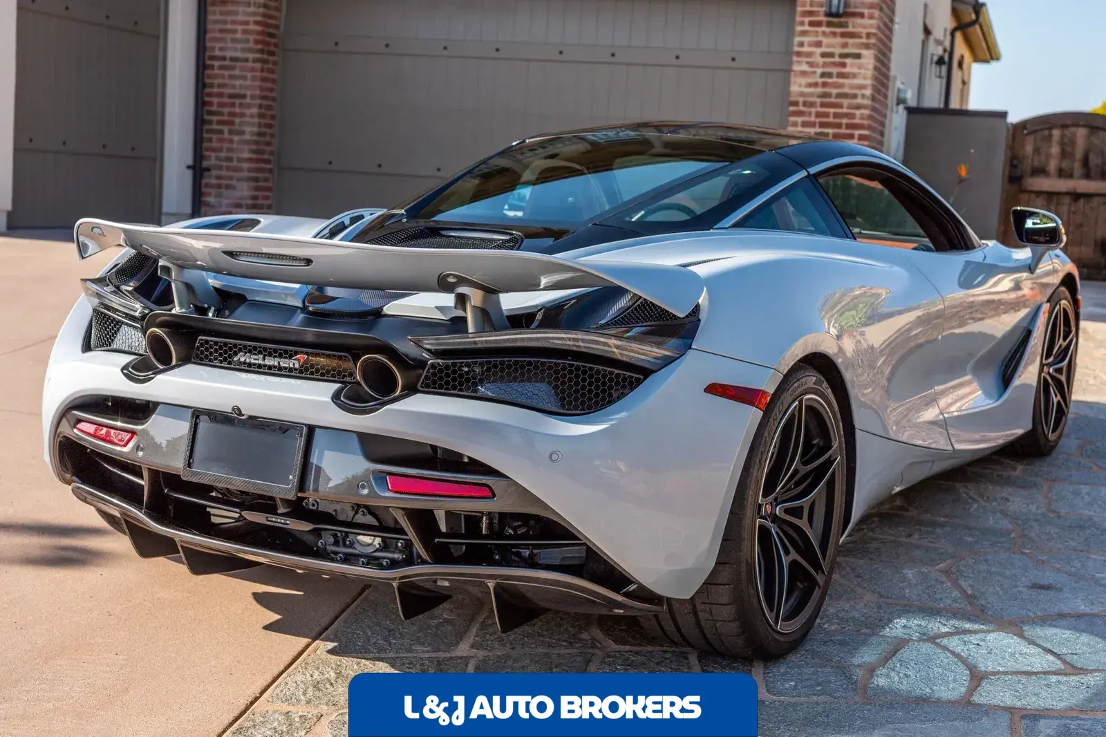 2018 McLaren 720S Launch Edition
