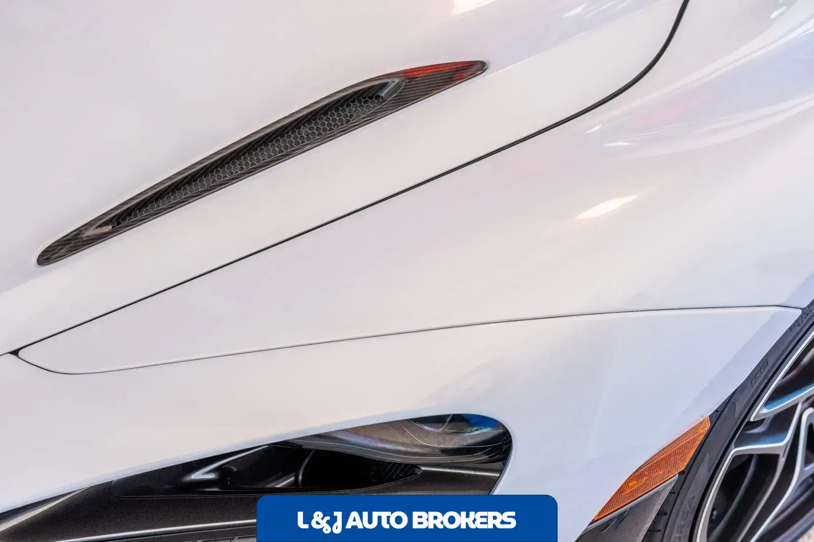 2018 McLaren 720S Launch Edition