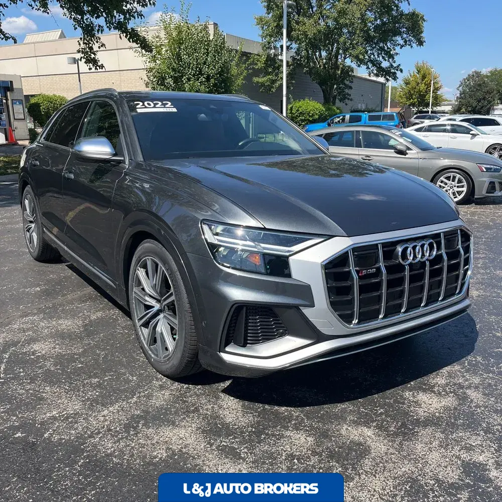2022 Audi SQ8 Premium Plus