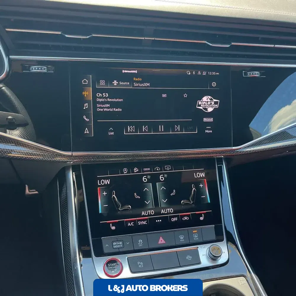2022 Audi SQ8 Premium Plus