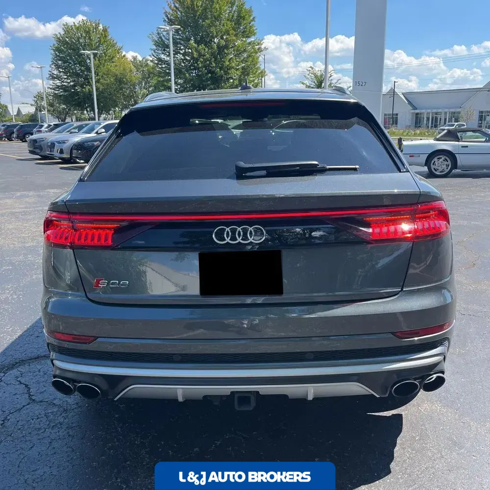2022 Audi SQ8 Premium Plus