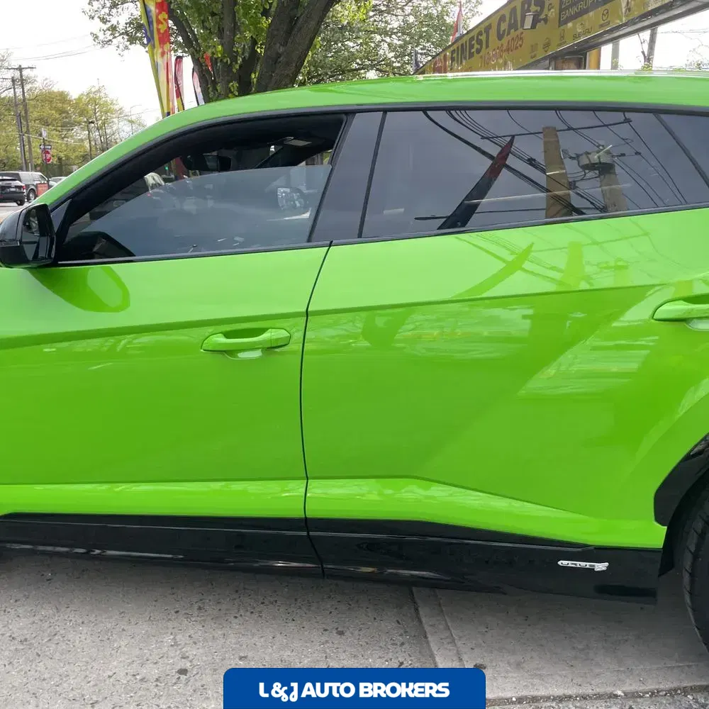 2024 Lamborghini Urus S