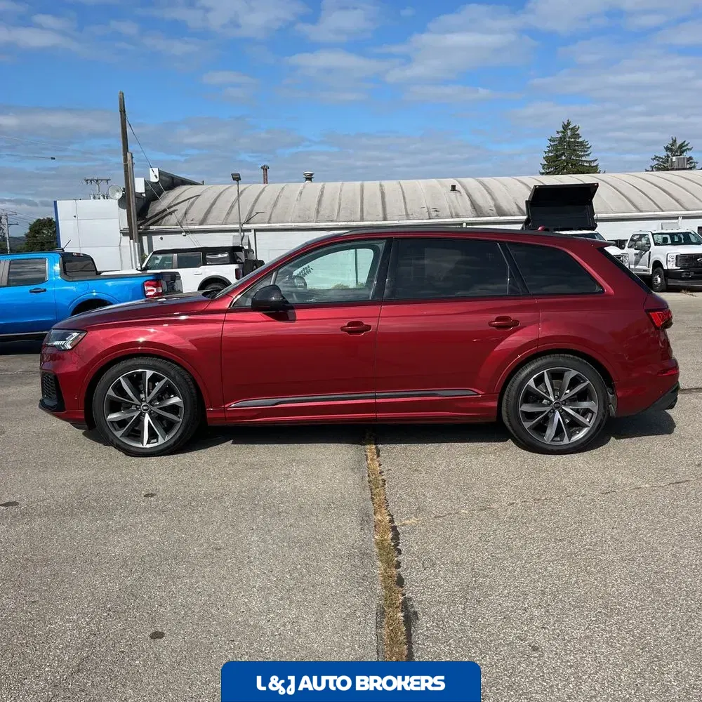 2024 Audi SQ7 Prestige