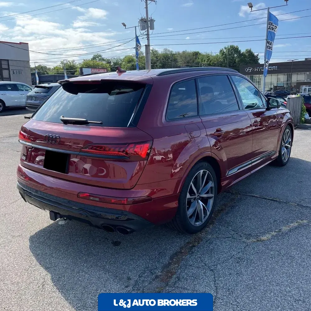 2024 Audi SQ7 Prestige