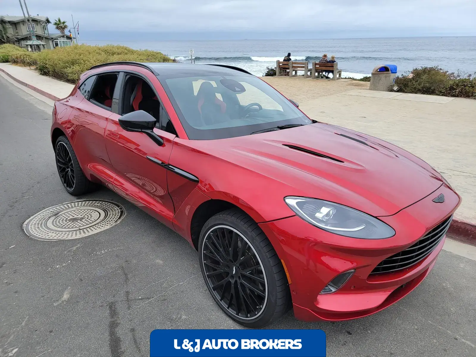 2022 Aston Martin DBX