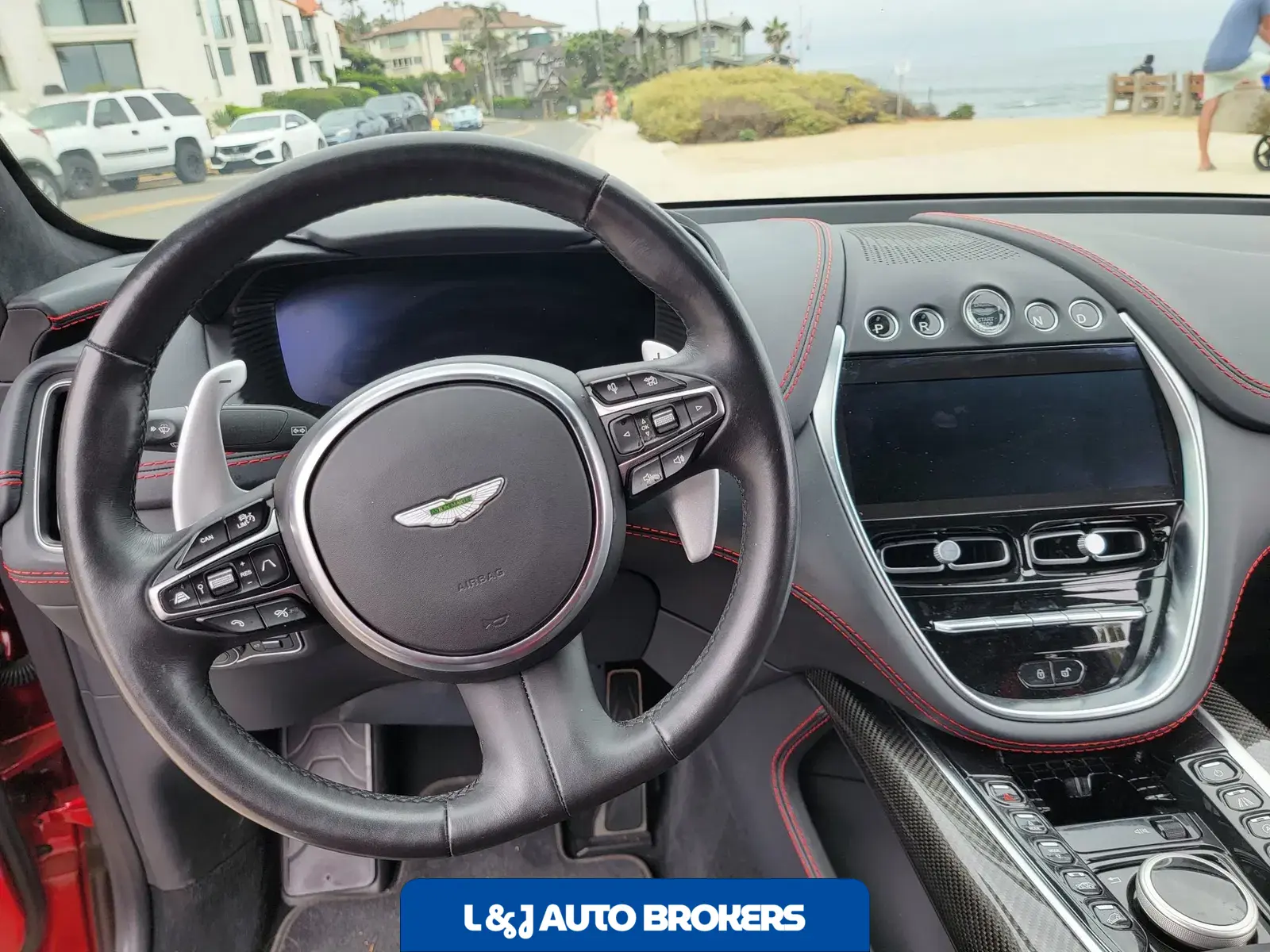 2022 Aston Martin DBX