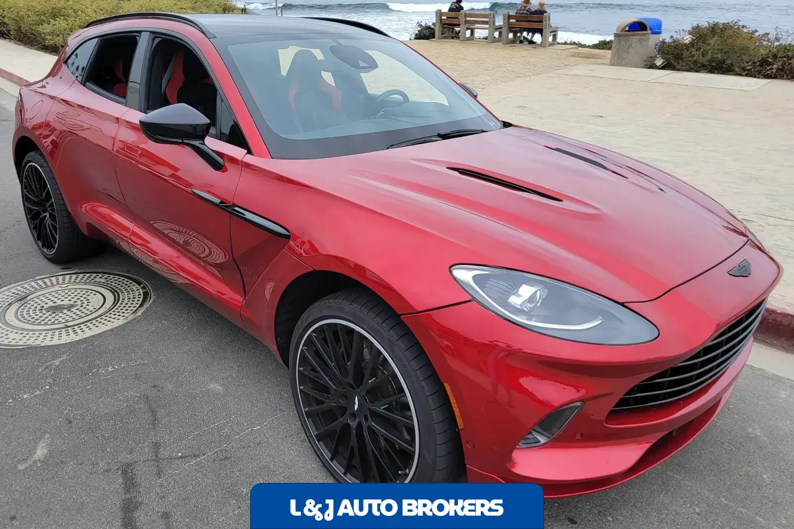 2022 Aston Martin DBX