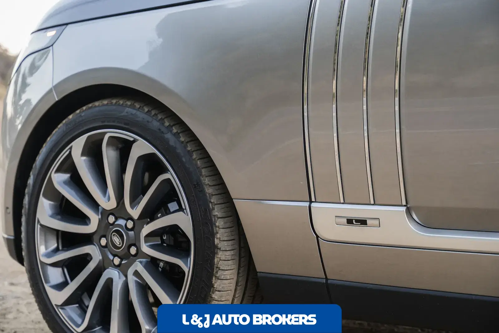 2021 Land Rover Range Rover SVAutobiography LWB