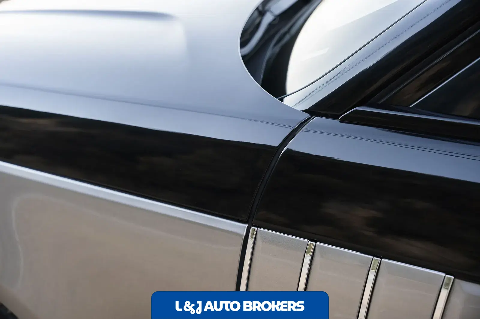 2021 Land Rover Range Rover SVAutobiography LWB