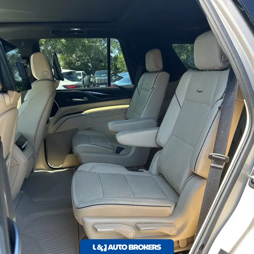 2021 Cadillac Escalade Premium Luxury