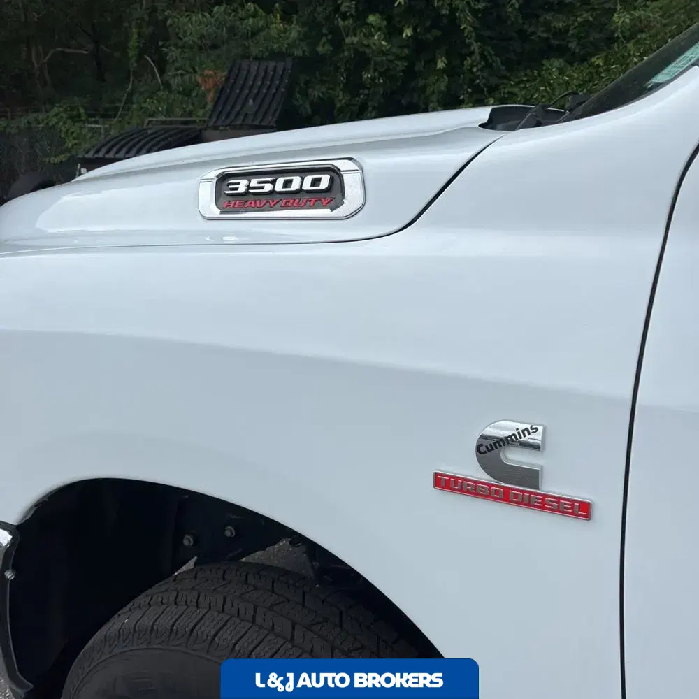 2024 Ram 3500 Cab/Chassis Tradesman
